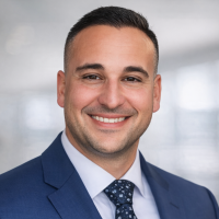 Peter Panopoulos Headshot